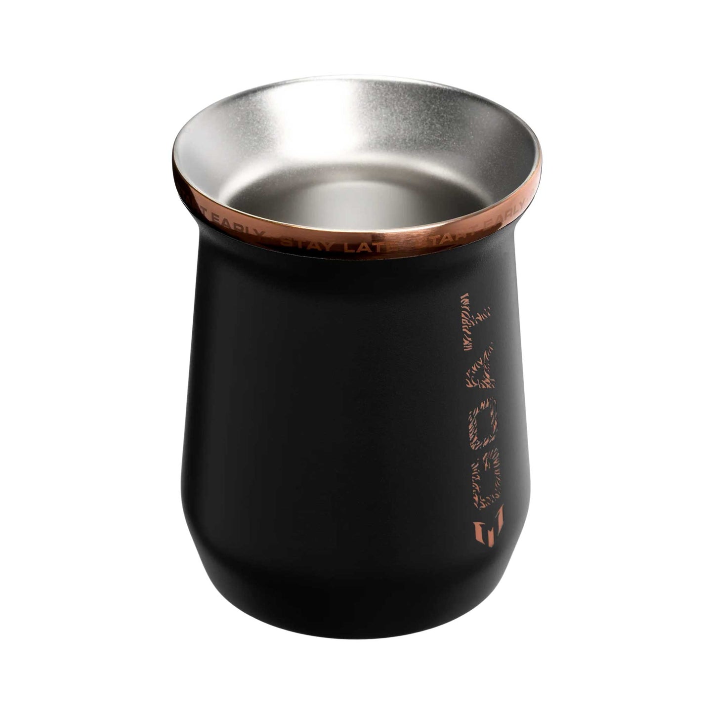Mate Stanley Messi GOAT Black 236ml vista 3/4 completa funcional